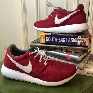 Nike Roshe One Red Sneakers
